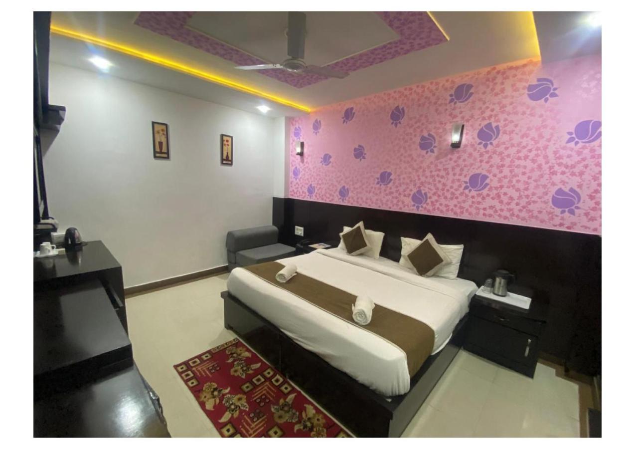 Dazzling East Gate Otel Agra  Dış mekan fotoğraf