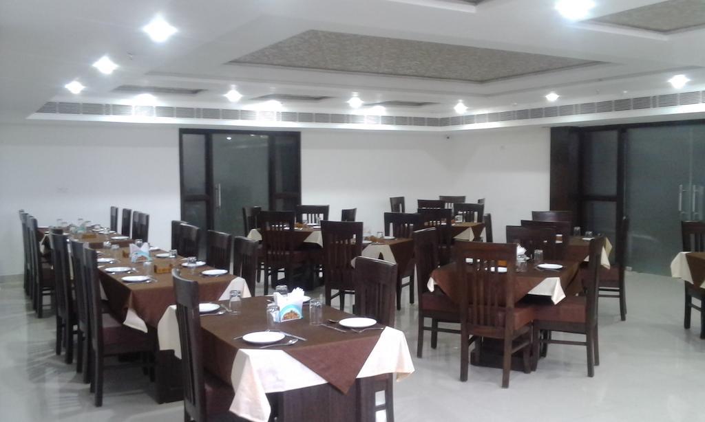 Dazzling East Gate Otel Agra  Dış mekan fotoğraf